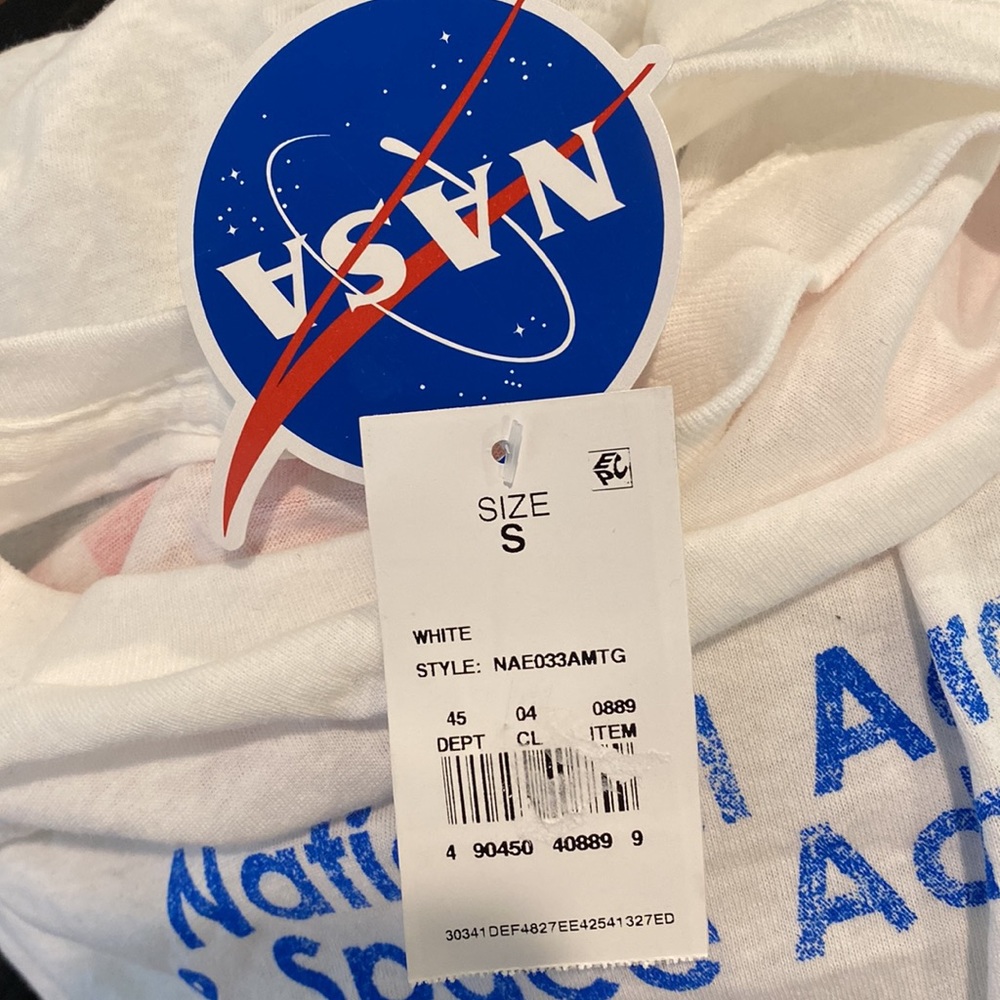 NASA Tee - Picture 3 of 4